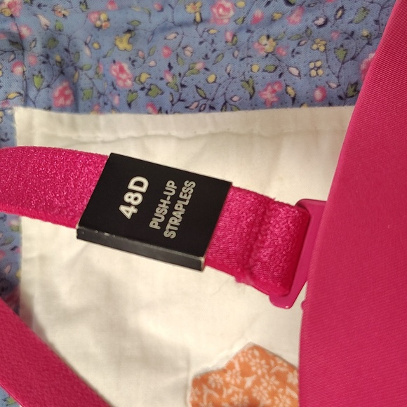 Torrid pink push up Strapless bra 48D - Picture 2 of 4
